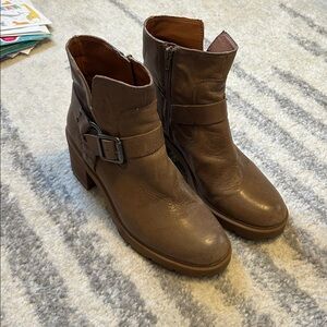 Lucky brand Sylvin Boots